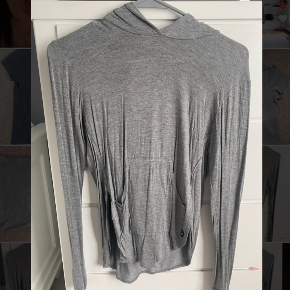 Cute grey long sleeve with hood